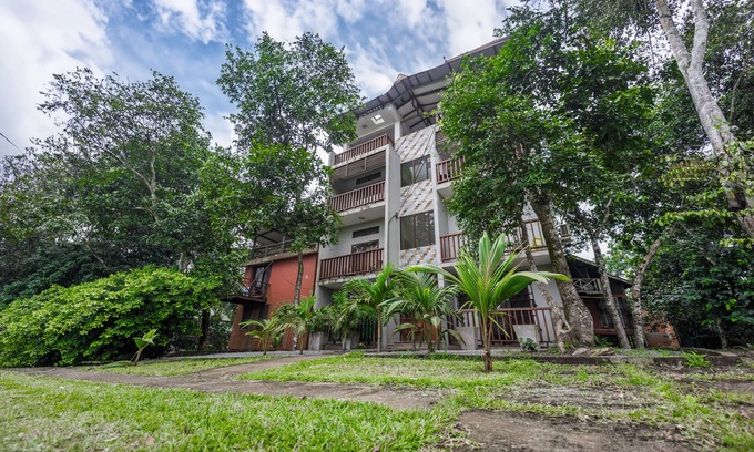 Aburi Apartment | The Treehouse Studio apartments with a large rooftop terrace.