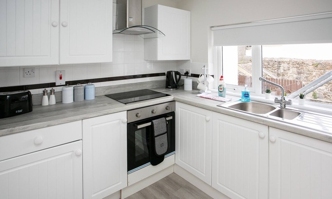 Portrush Apartment | The Wee Snug