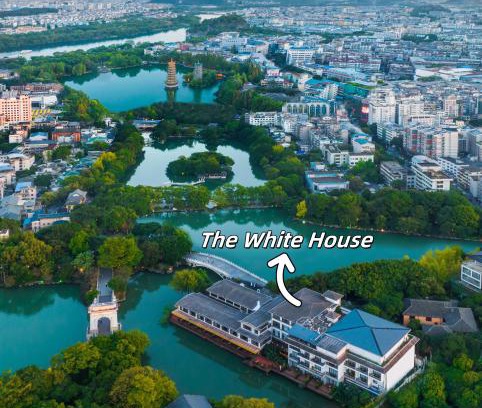 Xiufeng House | The White House Guilin-Lakeside, Quiet,Traditional Republic of China style, Official residence, Antique furniture