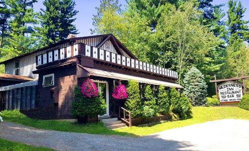 Wilmington Ski Chalet | The Wilderness Inn: Chalets