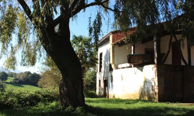 Ribadedeva House | The willow tree house - Hidden in the perfect spot.