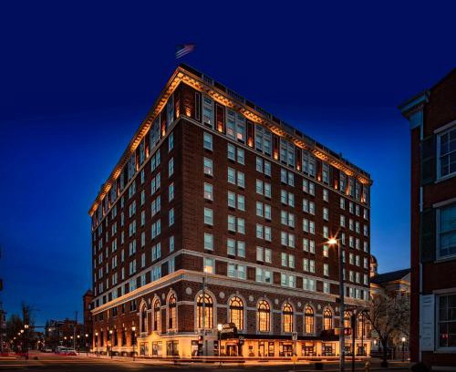 York Hotel | The Yorktowne Hotel, Tapestry Collection by Hilton