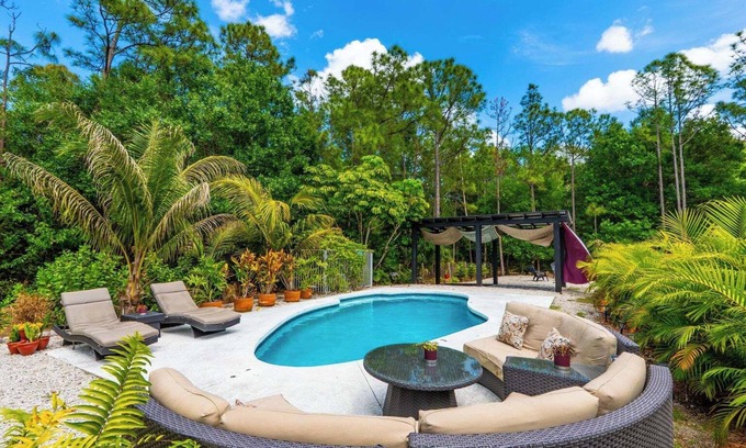 Jupiter Farms House | The Zen Ranch I Jupiter Pool Home