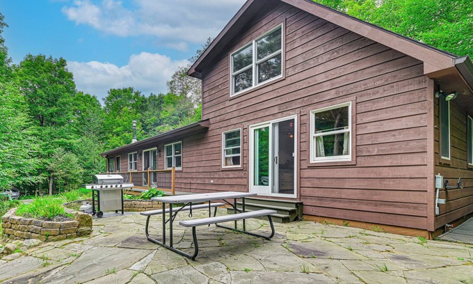 Old Forge Cabin | Thendara Cabin on Moose River w/Game Room!