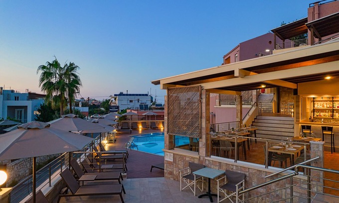 Makrys Tichos House | Theos village apartments