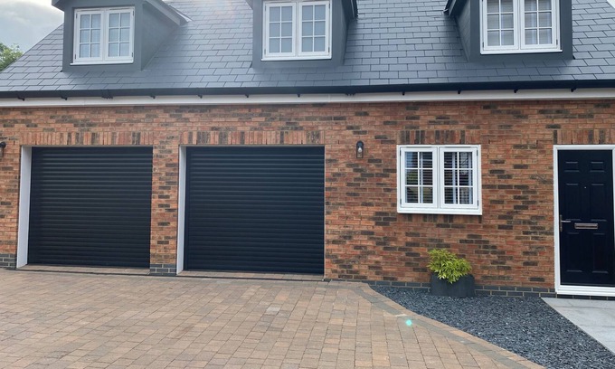 Long Lane House | This brand-new lodge offers a stylish home from home in Rugby, Warwickshire.