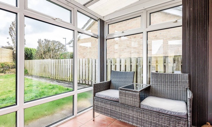 Probus Cottage | This is a cosy bungalow, well positioned and within walking distance to the village centre and pub.