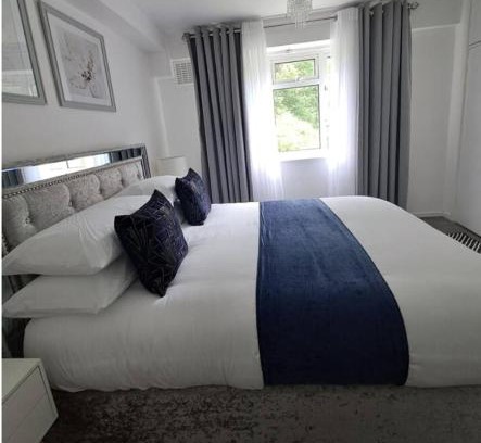 Brighton Apartment | Three Bedroom Apartment
