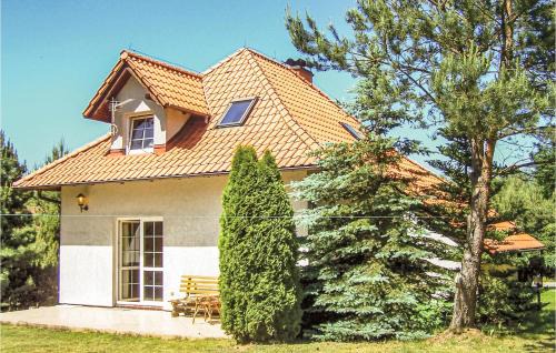 Szteklin House | Three-Bedroom Holiday Home In Szteklin