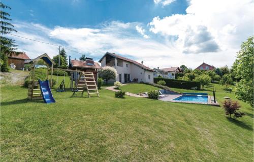 Kupinecki Kraljevec House | Three-Bedroom Holiday Home In Starjak