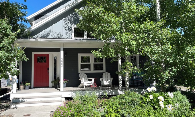 Bozeman House | Three blocks from Main Street - Bozeman - lovely long-term rental