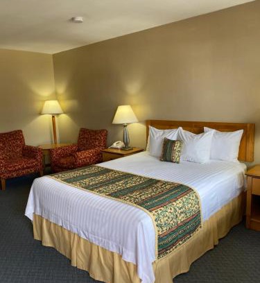 Norman Hotel | Thunderbird Lodge, Norman, OK