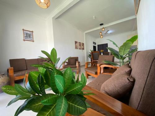 Lhoknga House | Tika House