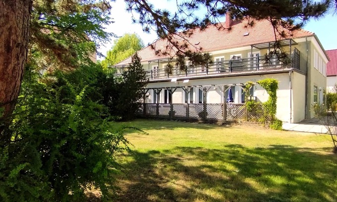 Goerlitz House | Time out in Görlitz - quiet living with terrace, parking & comfort