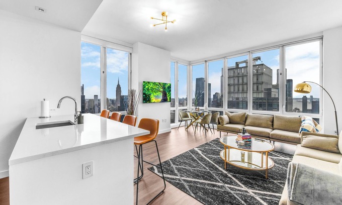 Garment District Apartment | Time Square APT