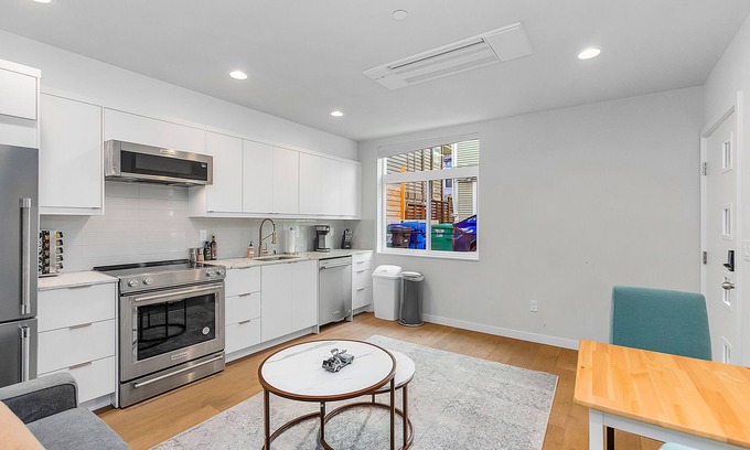 East Queen Anne Apartment | Time Travelers Cowboys Sweet Suite