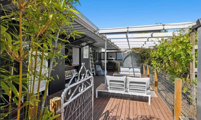 Mannum Cottage | Tiny Home with short walk to the river