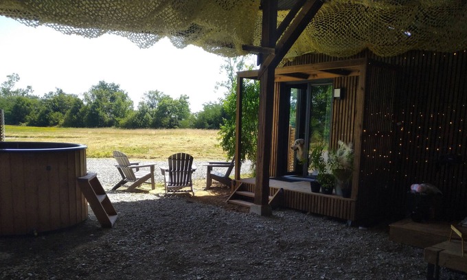 Drace Cabin | Tiny House - Bain Nordique - Cinema Plein air