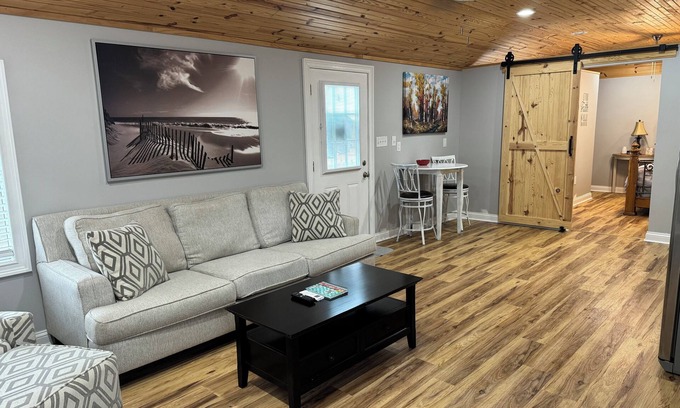 Springville House | Tiny house- not so tiny