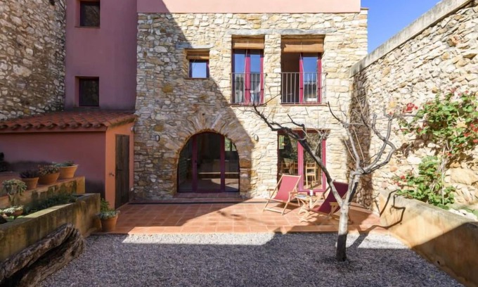 Godall House | Tio Pepe de Maja by Interhome