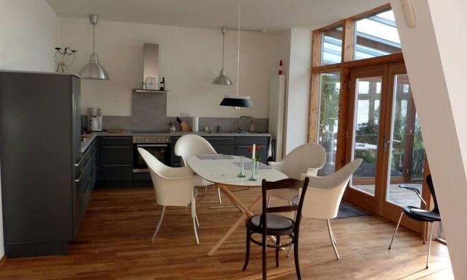 Waddeweitz House | Toad 5 on the Soederbring