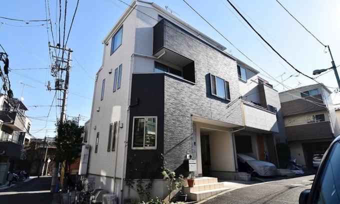 Toshima House | Tokyo Center Ikebukuro Family villa quiet 4BR group stay & parking near JR