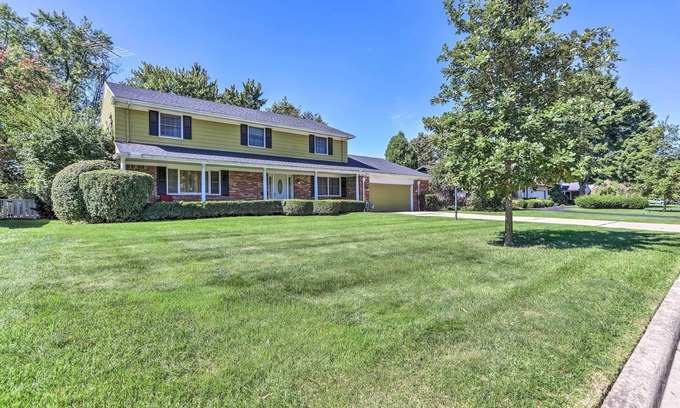 Toledo House | Toledo Home w/Direct Golf Course Access!