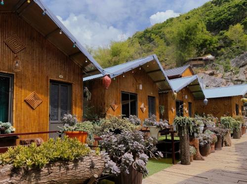 Chieng Chau Hotel | Tom-House Mai Châu