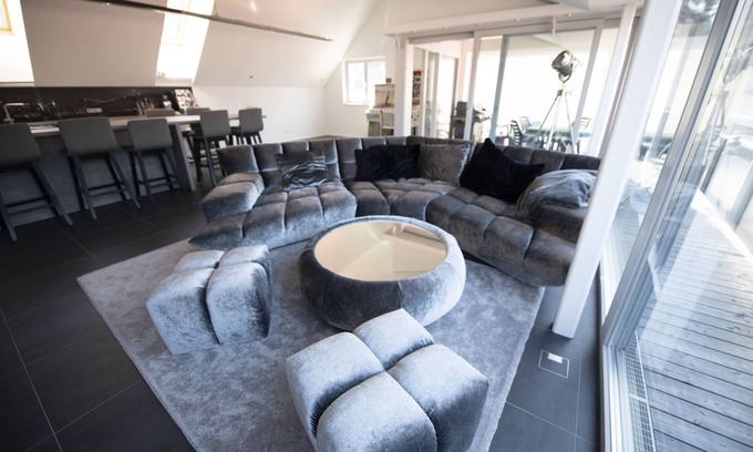 Bludenz Apartment | Top floor designer loft Arlberg - Montafon