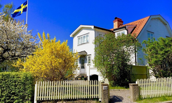 Hoglandet Villa | Top location in idyllic neighborhood near the city