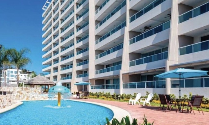 Salinas Apartment | Torre Oceanica Penthouse