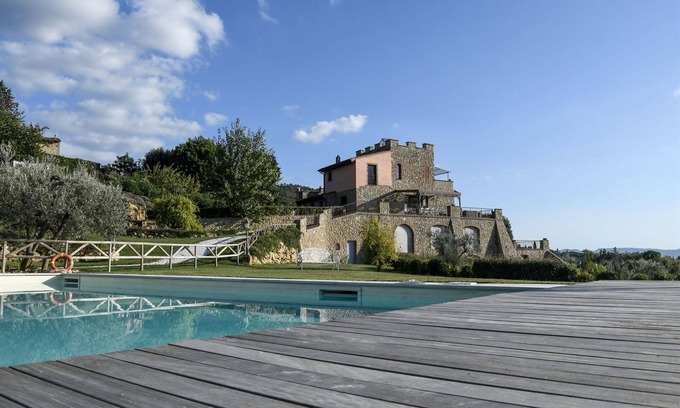 Iano Villa | Torresassa, Montaione, Florence and Chianti