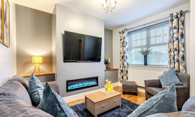 Durham Cottage | Totally refurbished cottage, decorated and equipped to a high standard.