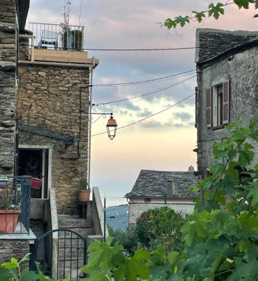Porri House | Tour avec rooftop, vue mer, séjour insolite entre ciel et mer
