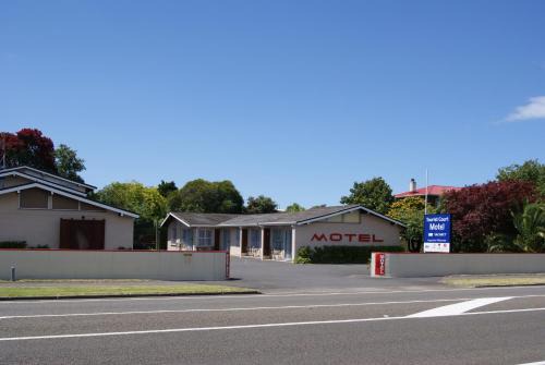 Whakatane Hotel | Tourist Court Motel