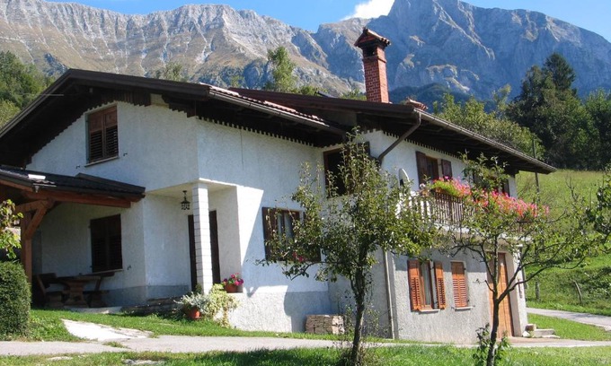 Drezniske Ravne House | Tourist Farm Žvanč