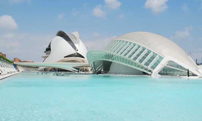 Ciutat de les Arts i les Ciencies Condo | Tourist Housing Valencia Groups