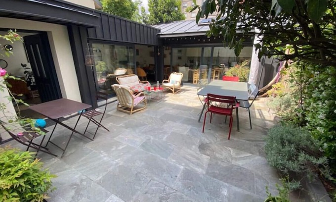Adamville House | Tout à Pied ! A 20min du Centre de Paris et 30 de Disney, en Transports