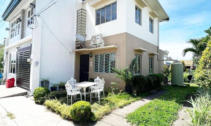 Talomo District House | Town House beside Beach Resort & Tourist Attarctions. your Home away from Home.