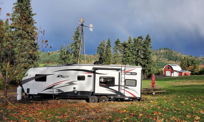 Crawfordsville House | Toyhauler trailer rental at Carsner Tree Farm (CTF)