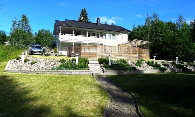 Hollola House | Traditional Finnish house with beautiful views