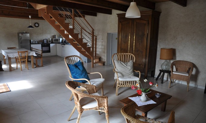 Guimaec House | Traditional house completely renovated, independent, for 6 people