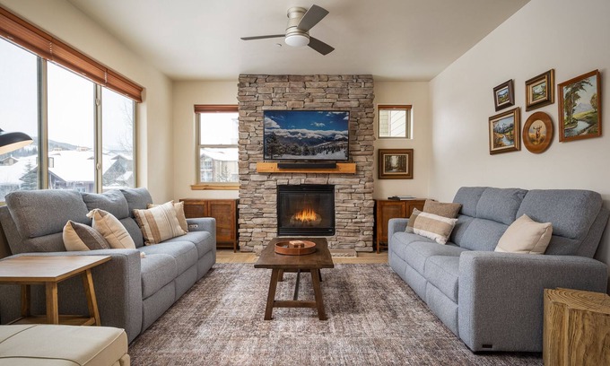 Winter Park Condo | Trailhead 721 Pet Friendly pool hot tub