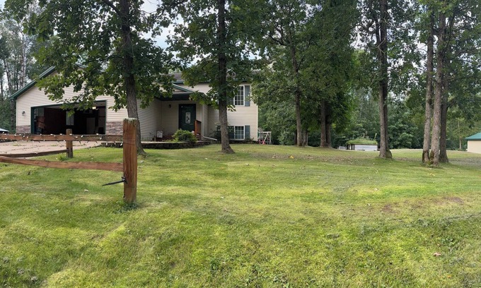 Deerwood House | Trailhead retreat is located near trails, lakes and near Heartland Hockey Camp.
