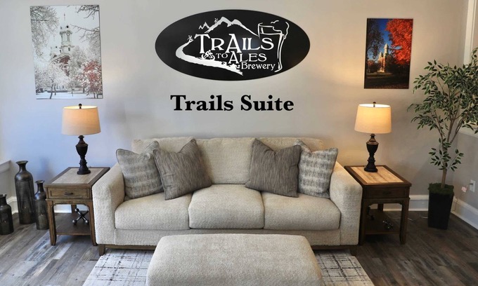 Franklin Apartment | Trails to Ales Trails Suite 4