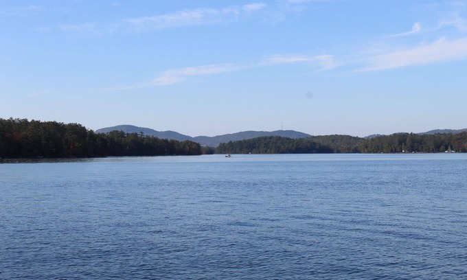 Norway Cabin | Trailside cabin w/sauna, minutes to town & lake, skiing nearby. Pet Friendly!