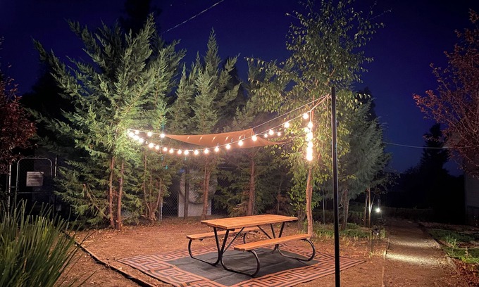 Oakhurst House | Tranquil 2-bedroom house just 1.5 miles from bass lake,CA