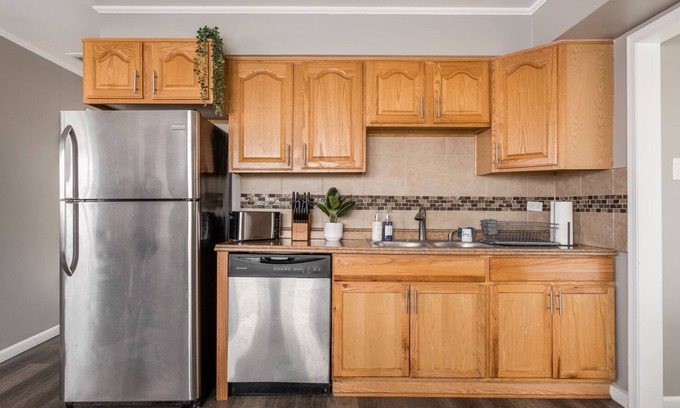 Midlothian House | Tranquil 3 BD/1 BA