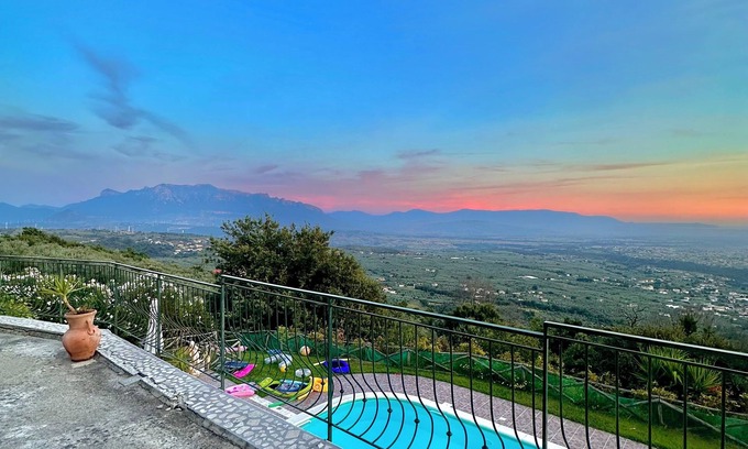 Campagna Villa | Tranquil 4-Bedroom Hillside Villa with Pool & Stunning Views in Campania