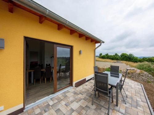 Filz House | Tranquil Holiday Home in Filz in the Eifel with Garden